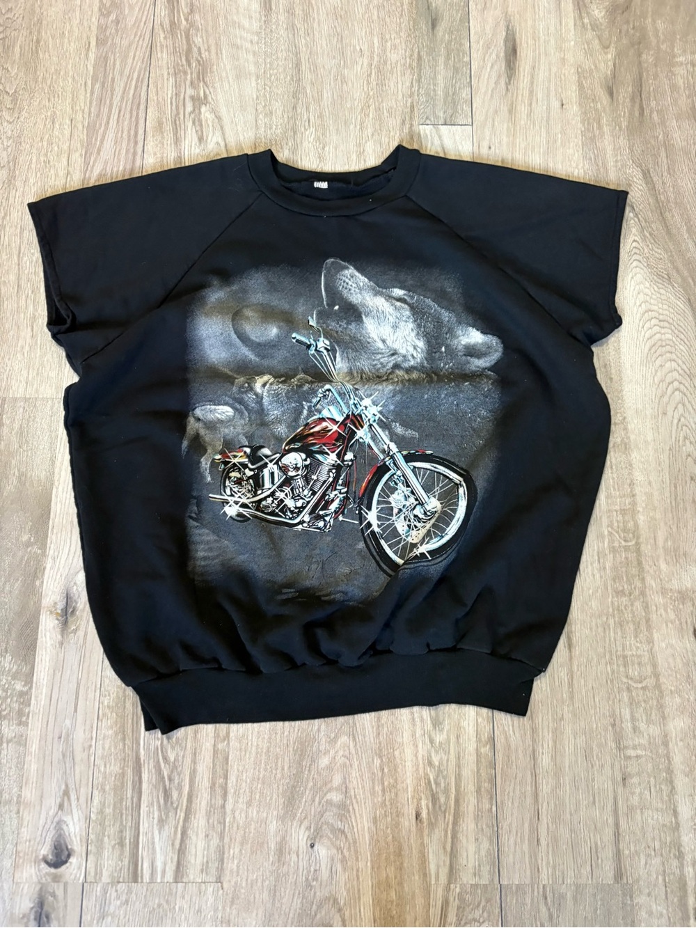 Vintage motorcycle wolf graphic short sleeve sweatshirt